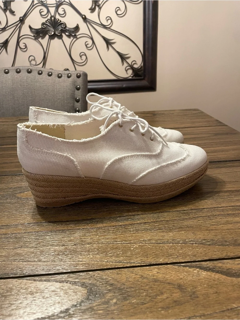 Stuart Weitzman gorgeous distinctive